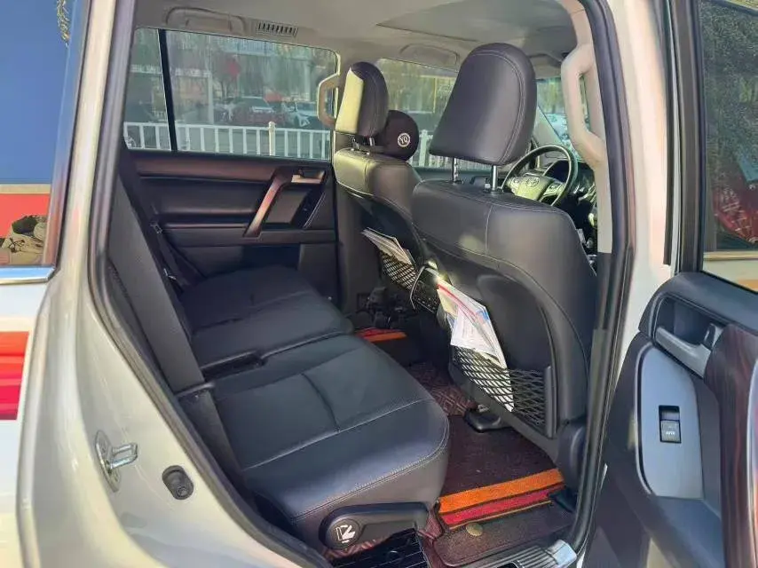 2019 TOYOTA LAND thumbnail 4