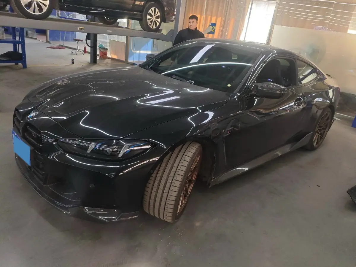 2024 BMW M4 3.0T 530HP L6 8AT