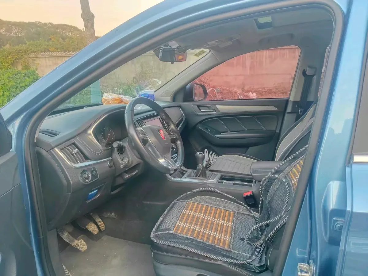 2018 BAW Warrior 2.0T 190HP L4 6MT,autocango,china used car exporter,china ev exporter,chinese used car exporter,chinese used ev exporter