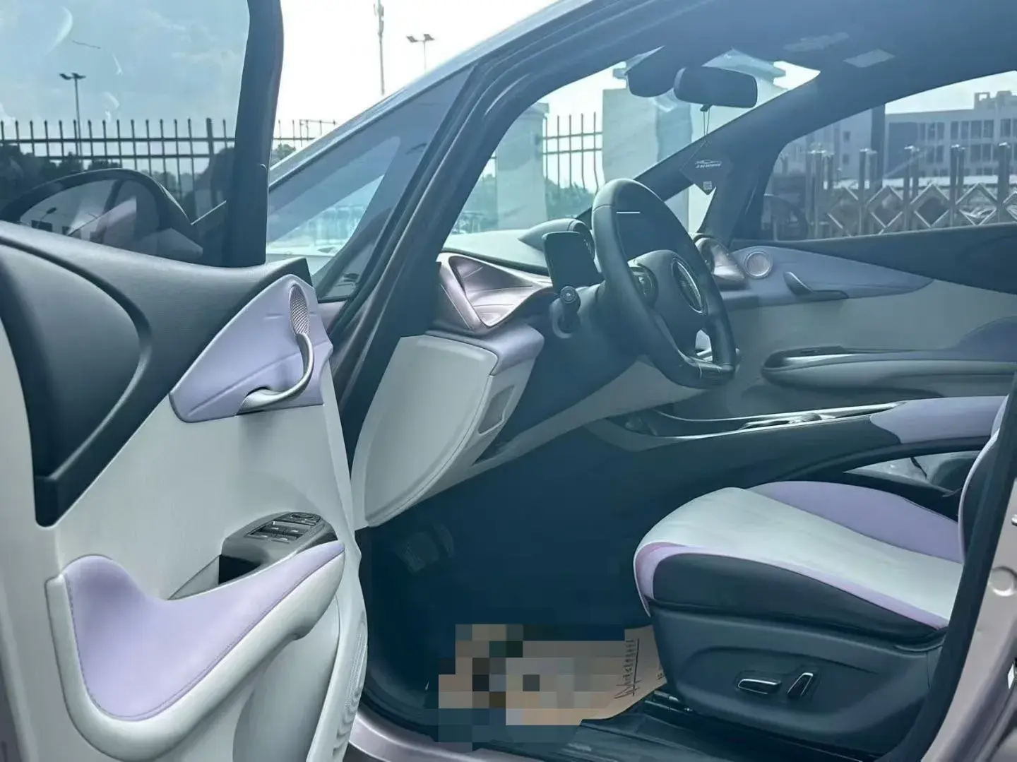 2021 BYD YUAN thumbnail 4