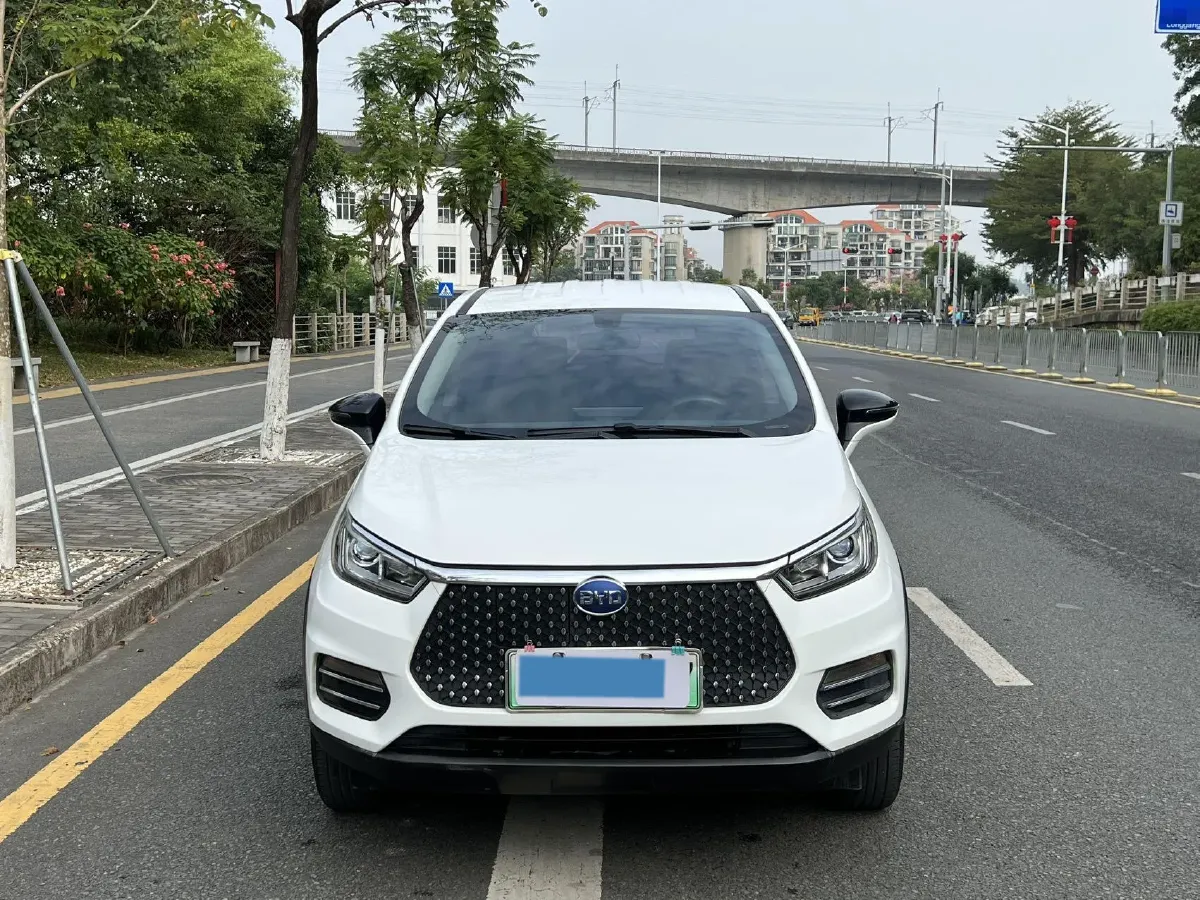 2019 BYD S2 BEV 40.62KWH,autocango,china used car exporter,china ev exporter,chinese used car exporter,chinese used ev exporter