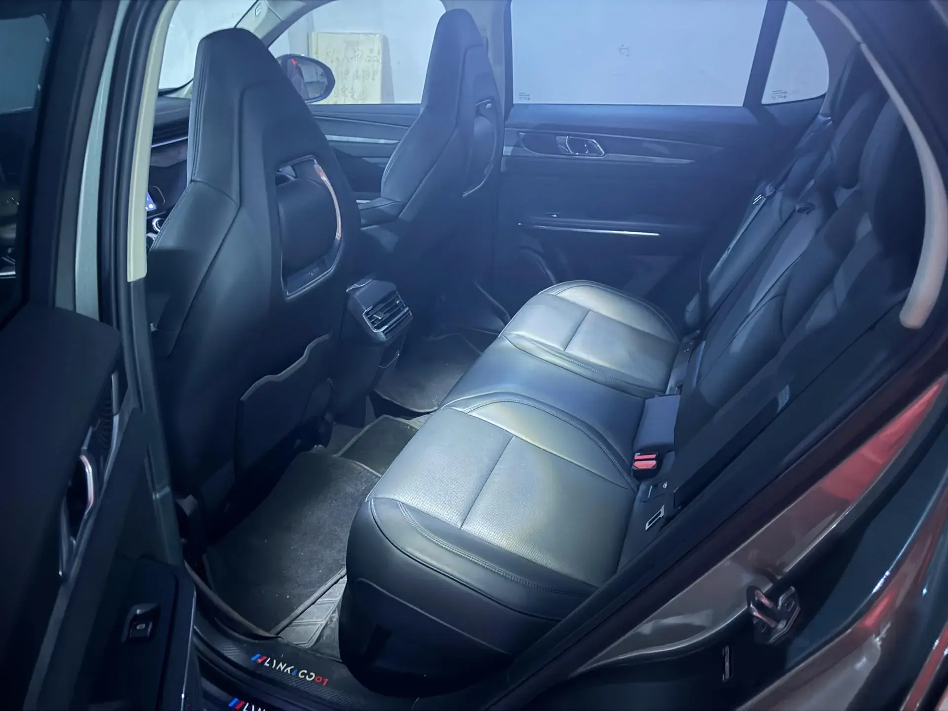 2021 LYNK&CO 01 thumbnail 3