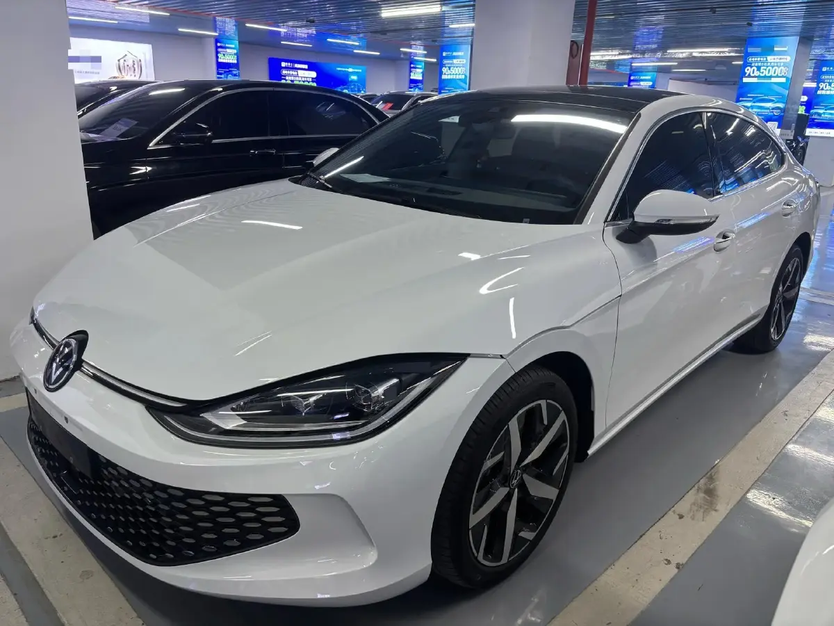 2025 Volkswagen Lamando 1.4T 150HP L4 7DCT