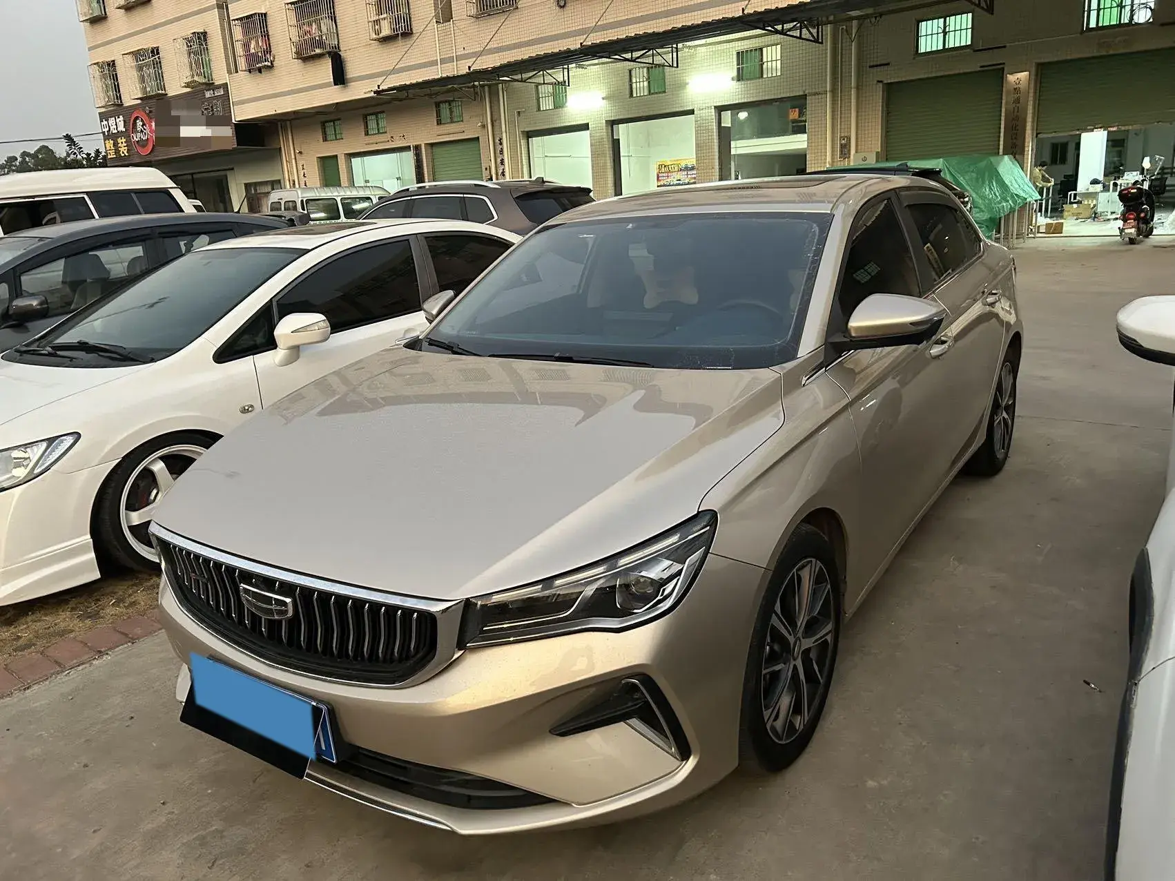 2022 GEELY EMGRAND view 1