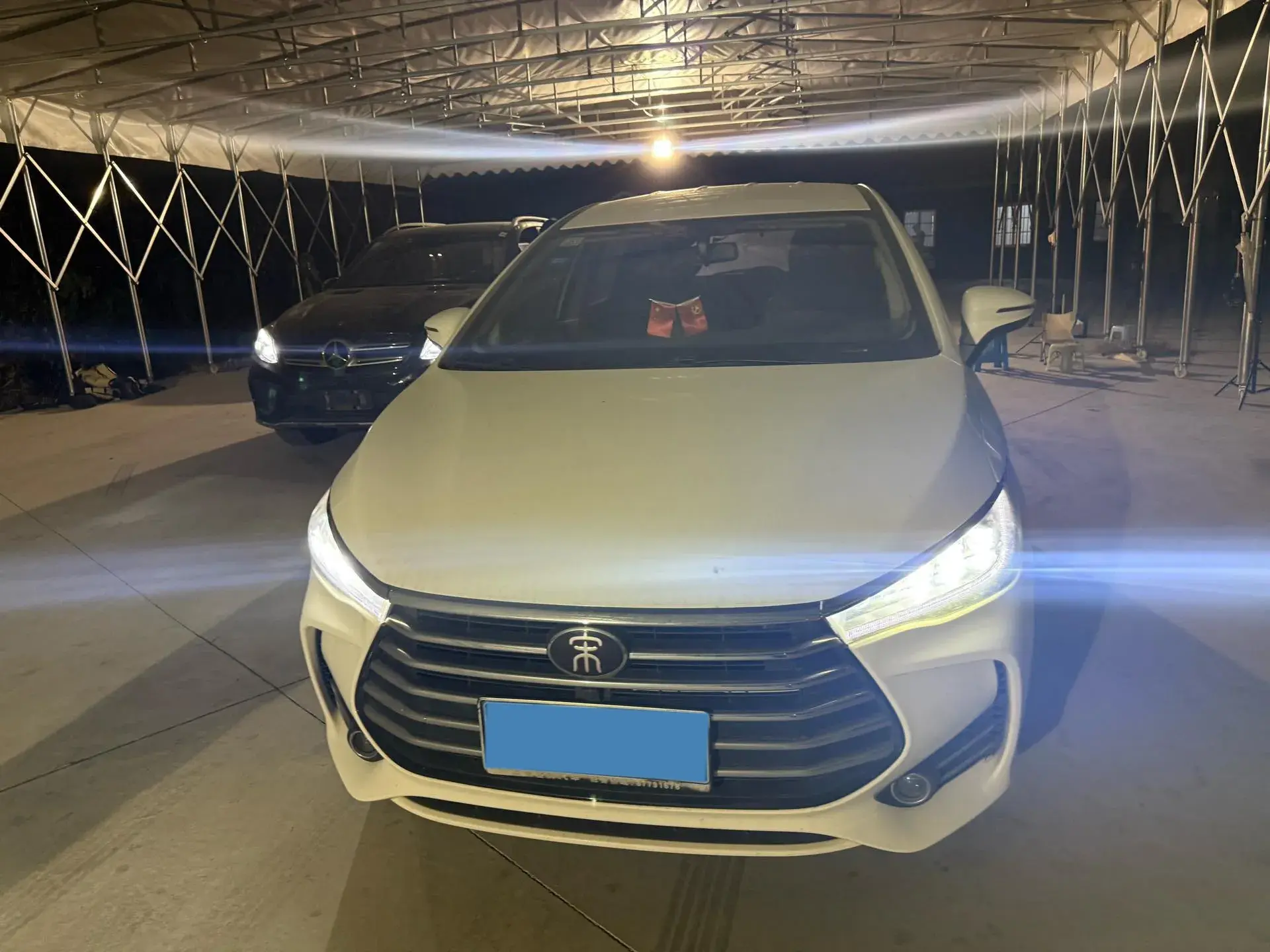 2018 BYD SONG thumbnail 2