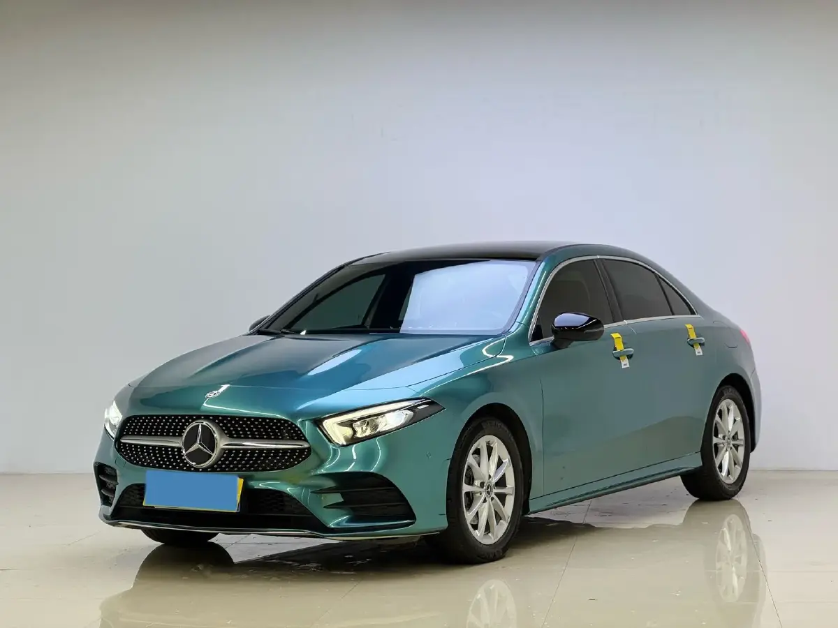 2021 Mercedes-Benz A Class 1.3T 163HP L4 7DCT