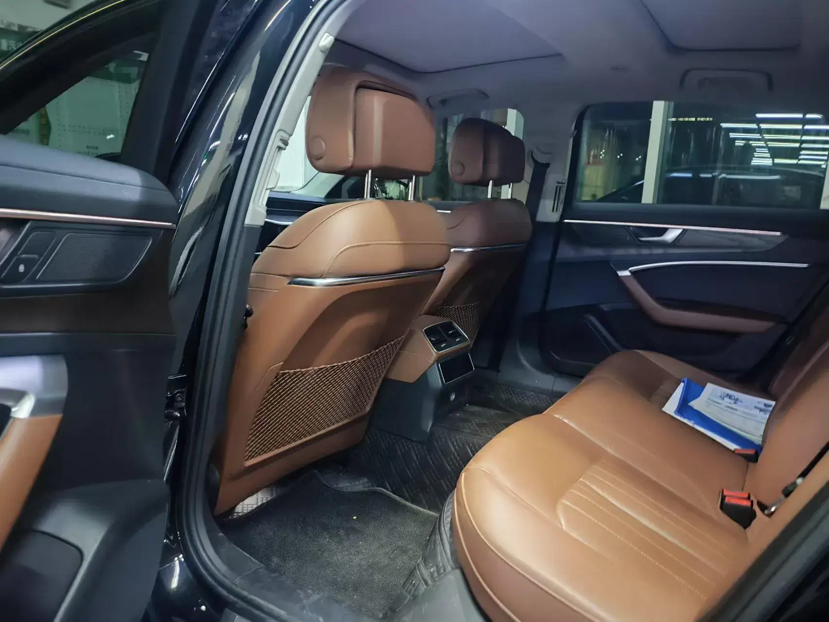 2021 AUDI A6L thumbnail 3