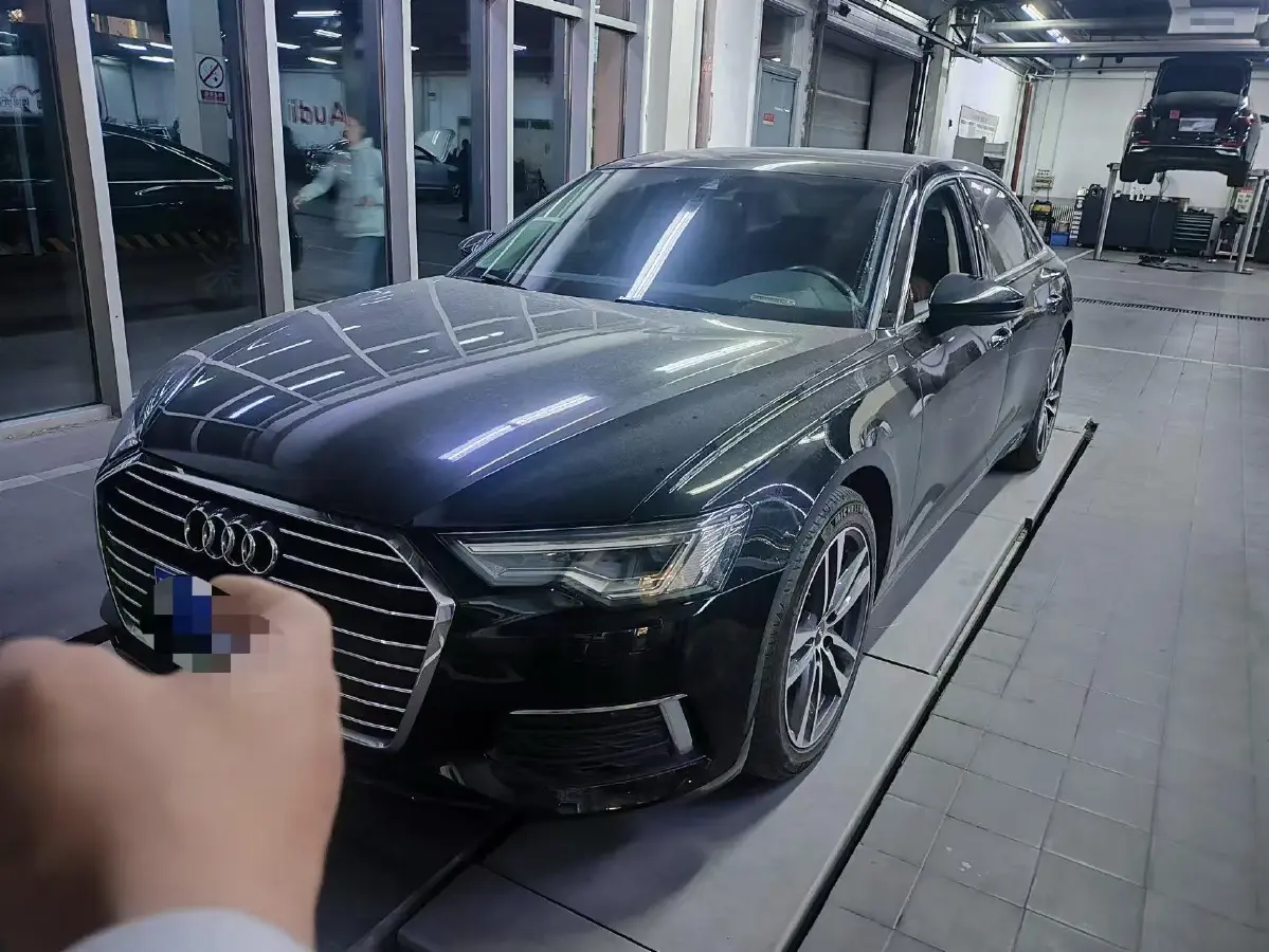 2021 Audi A6L 2.0T 224HP L4 7DCT