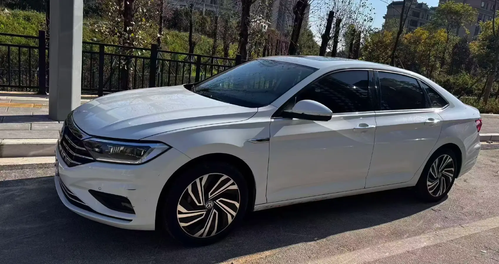 2020 Volkswagen Sagitar 1.4T 150HP L4 7DCT