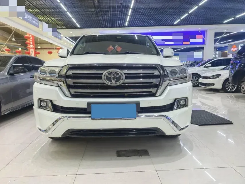 2015 Toyota Land Cruiser 4.0L 275HP V6 5AT,autocango,china used car exporter,china ev exporter,chinese used car exporter,chinese used ev exporter