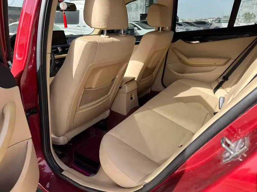 2012 BMW X1 2.0L 150HP L4 6AT,autocango,china used car exporter,china ev exporter,chinese used car exporter,chinese used ev exporter