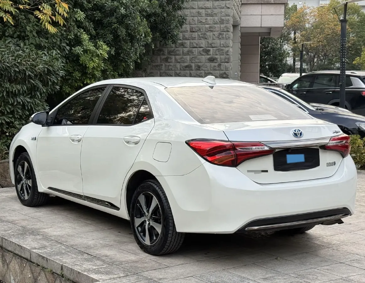 2019 Toyota Corolla Hybird E+ 1.8L 99HP L4 E-CVT PHEV 10.5KWH,autocango,china used car exporter,china ev exporter,chinese used car exporter,chinese used ev exporter
