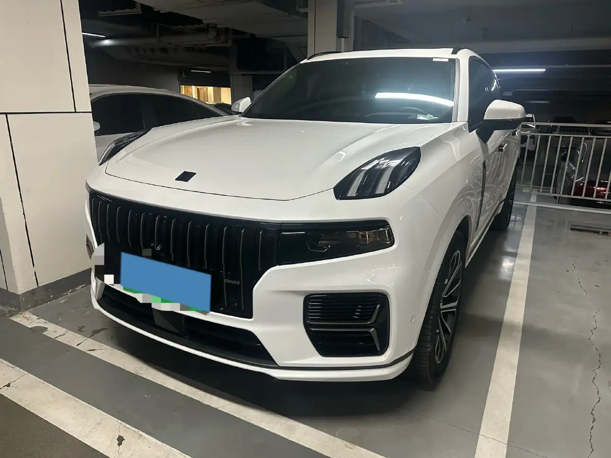 2024 LYNK&CO 09 EM-P 2.0T 254HP L4 3DHT PHEV 40.1KWH
