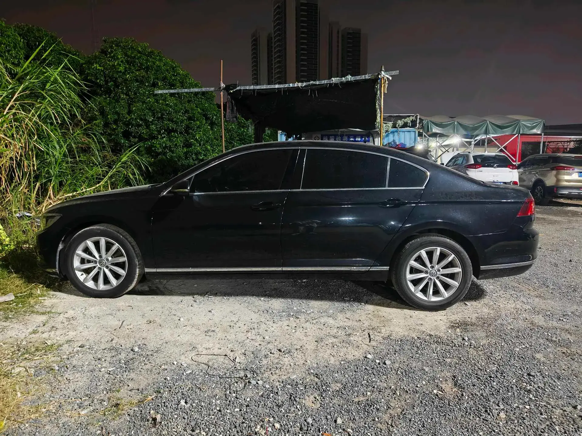 2019 CHEVROLET MALIBU thumbnail 2