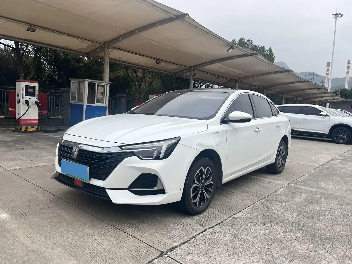 2022 Roewe RX5 eMAX 1.5T 169HP L4 AMT PHEV 16.6KWH