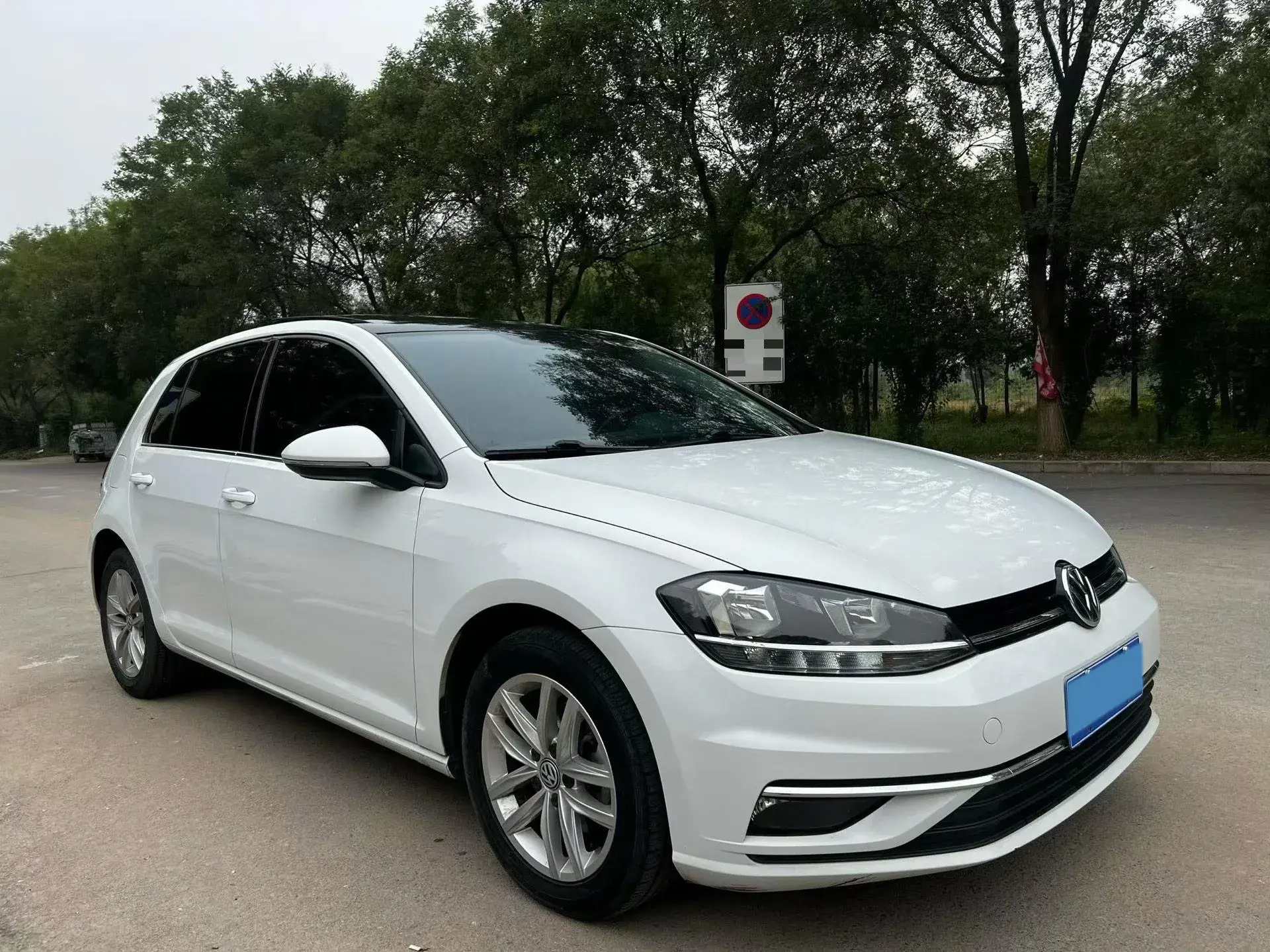 2019 BRILLIANCE AUTO thumbnail 3