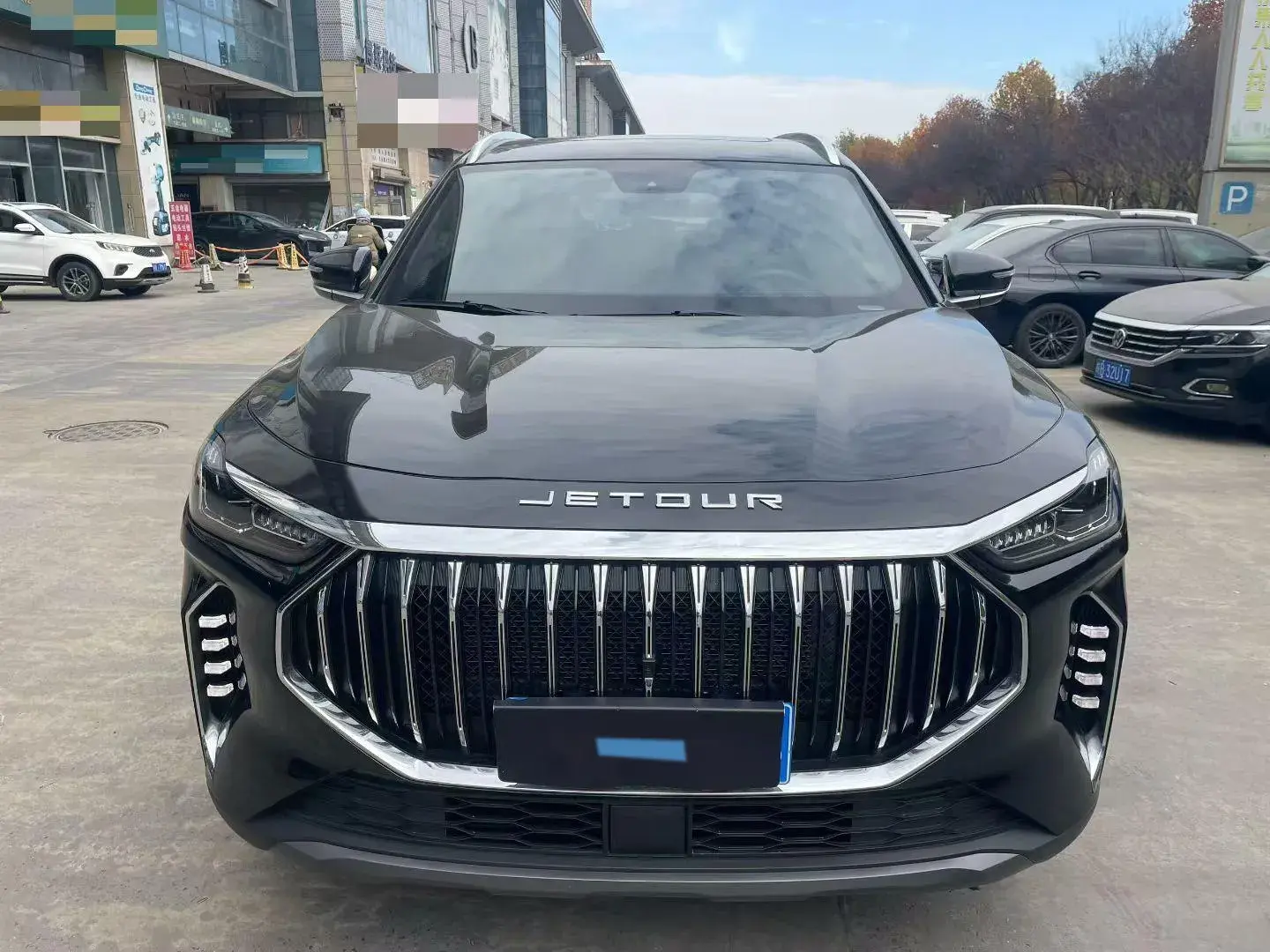 2023 JETOUR X70 thumbnail 2