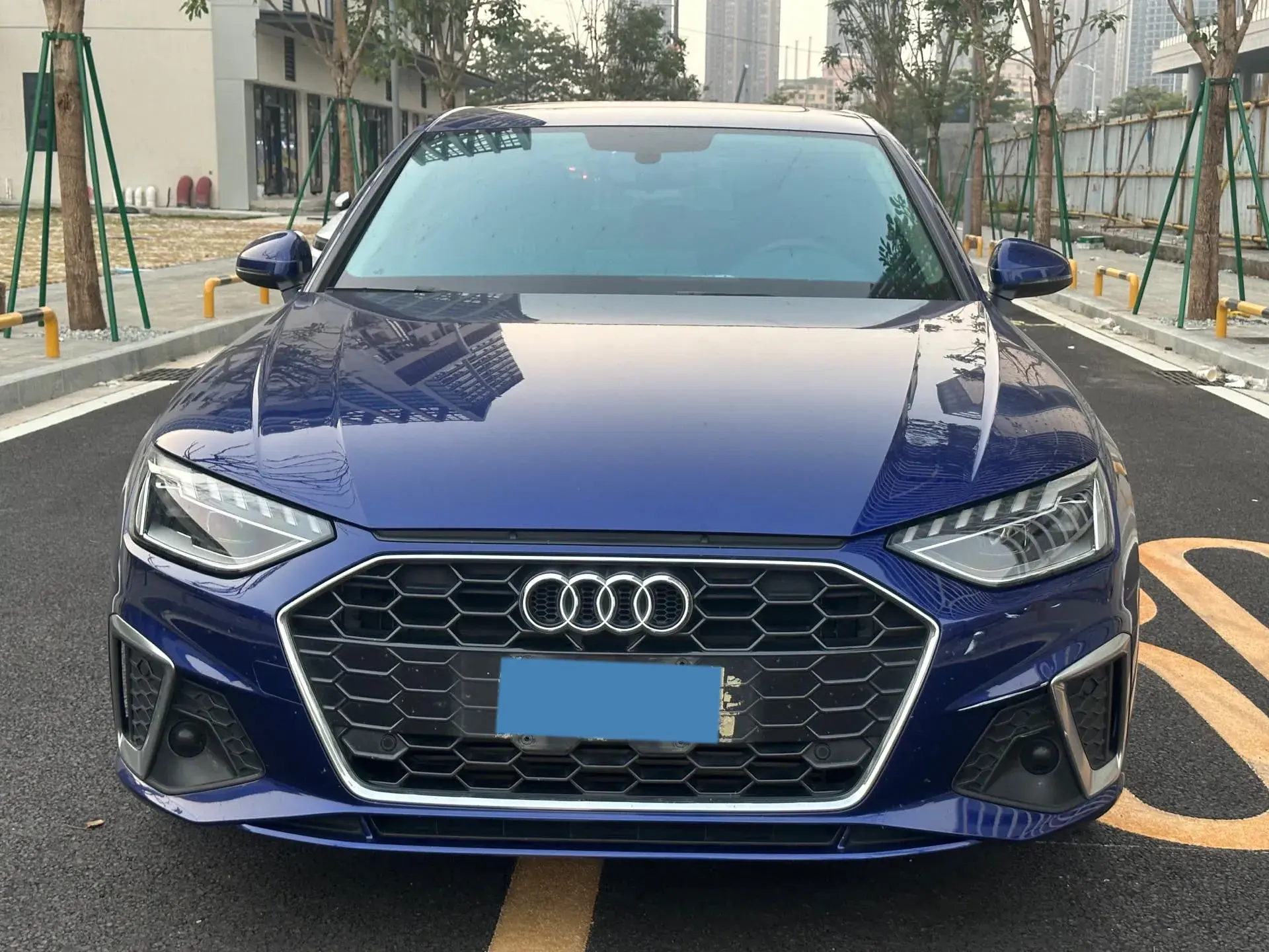 2020 AUDI A4L thumbnail 2