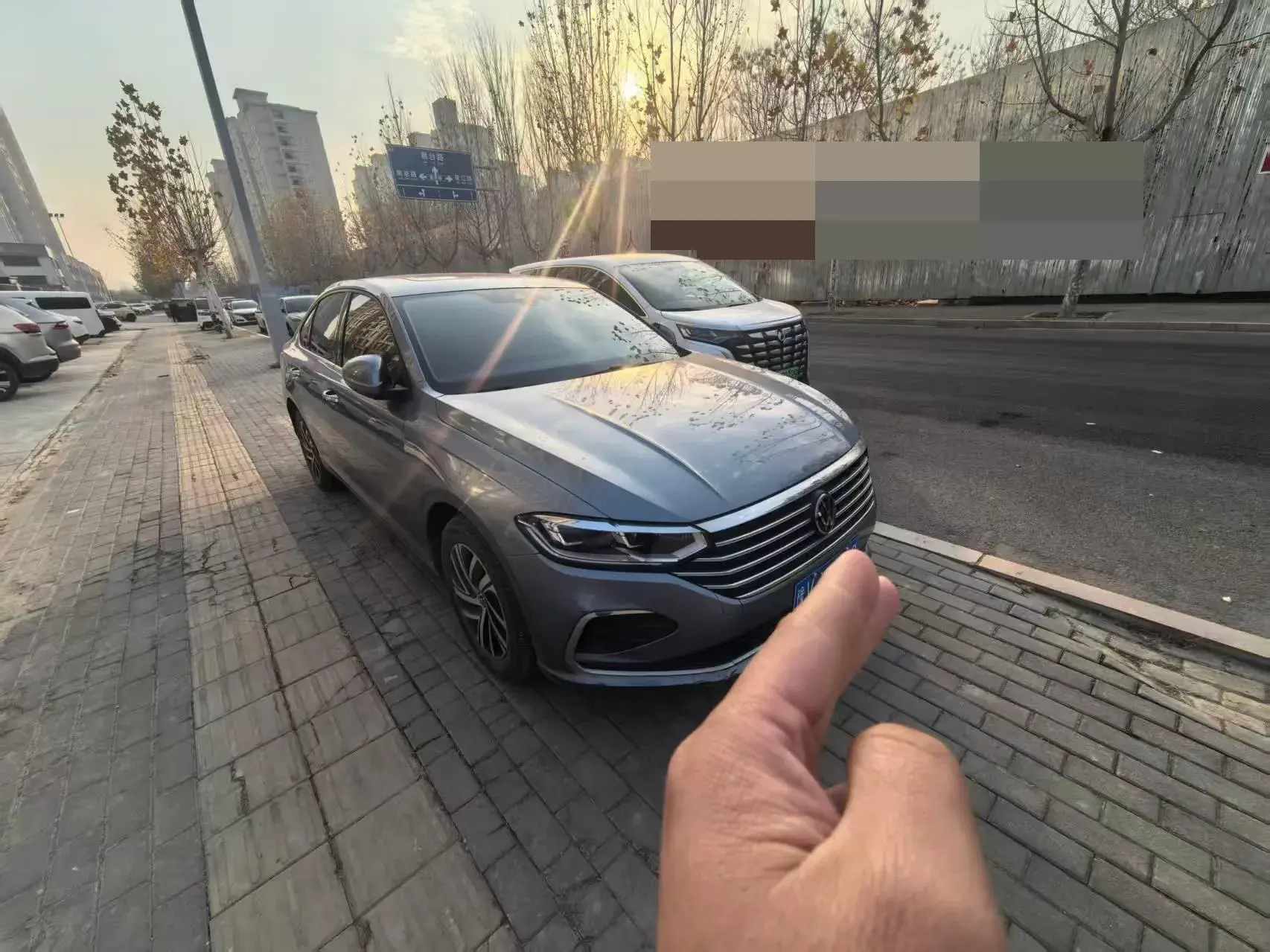 2023 VOLKSWAGEN LAVIDA thumbnail 3