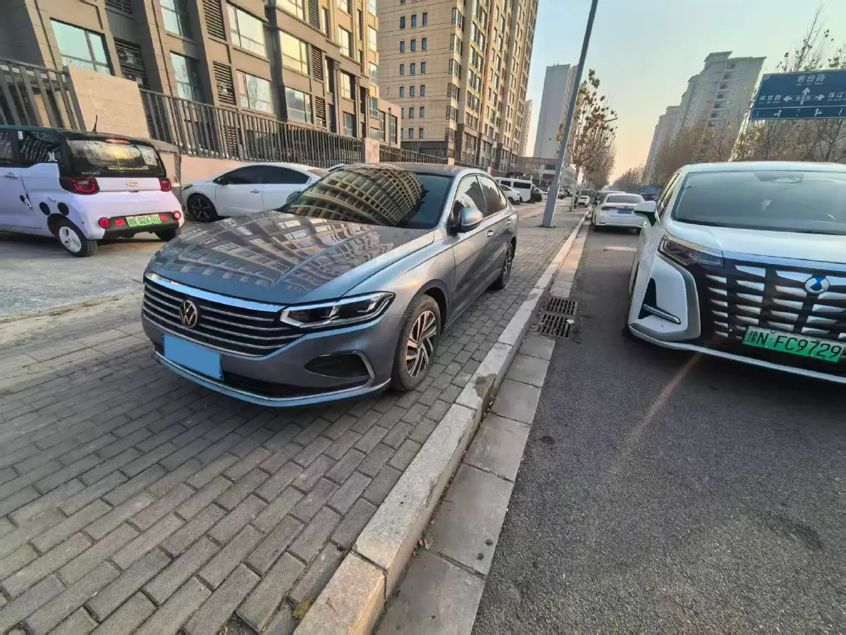 2023 Volkswagen Lavida 1.5L 110HP L4 6AT