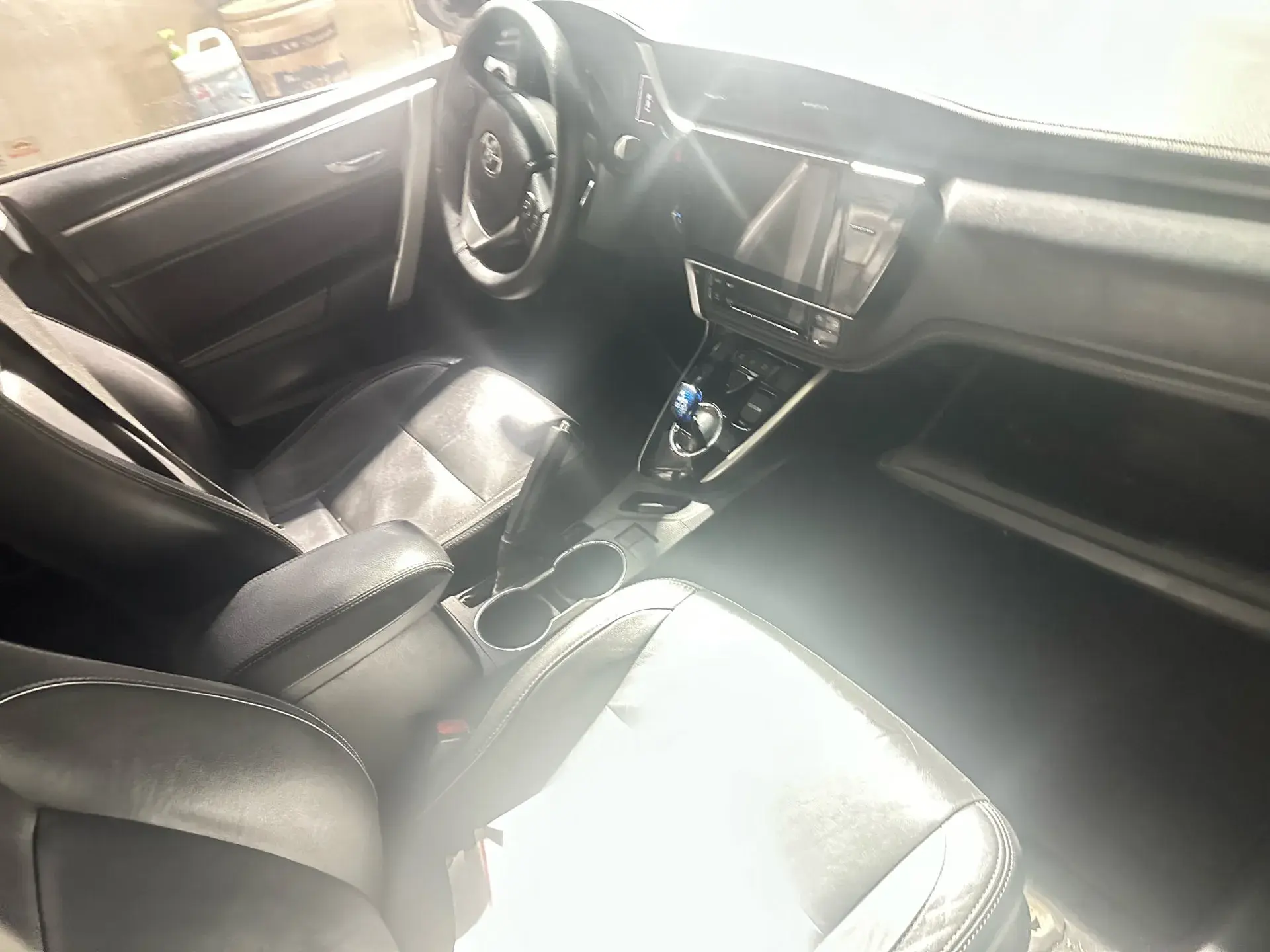 2017 FORD FOCUS thumbnail 3