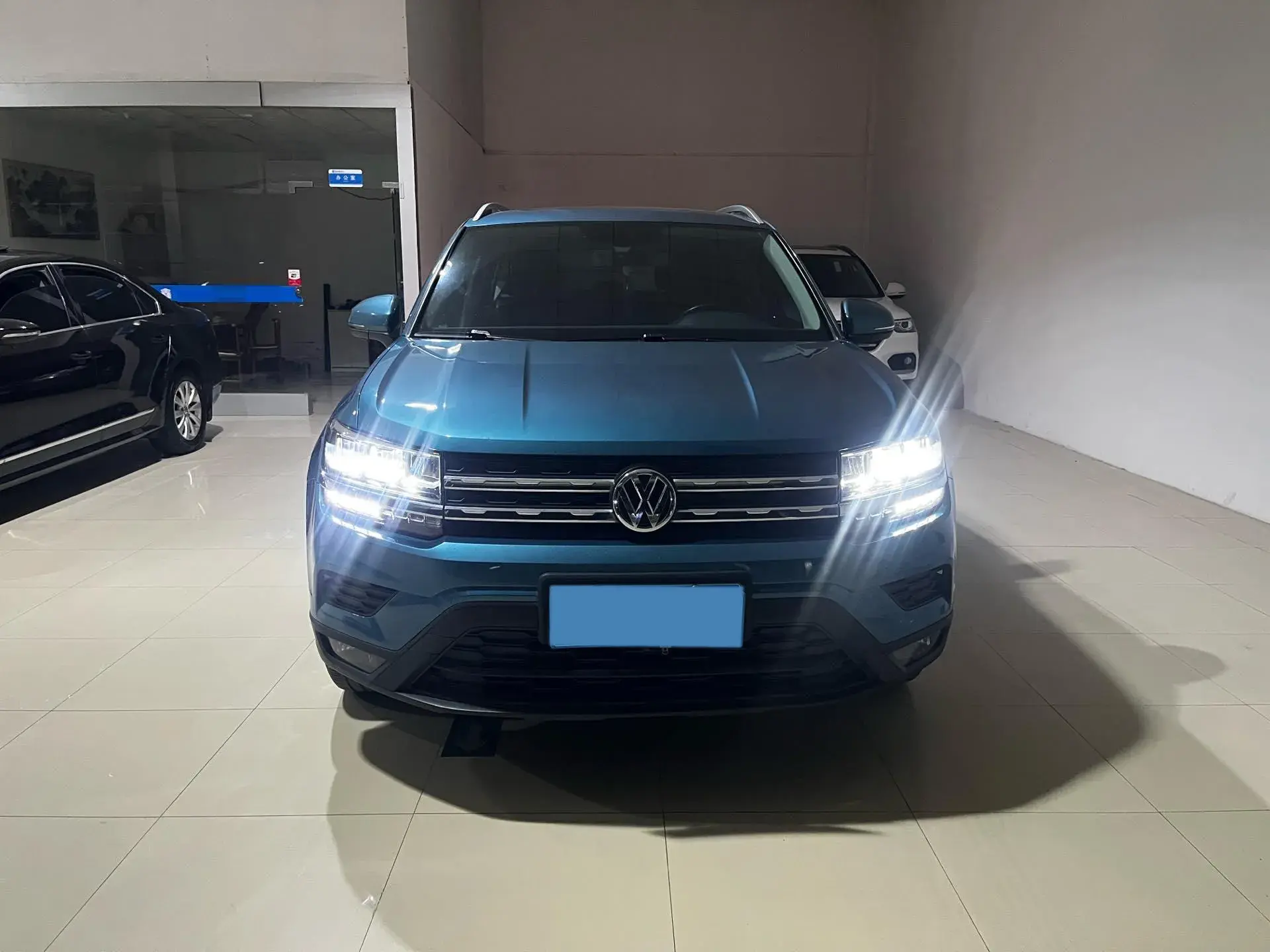 2019 NISSAN TEANA thumbnail 2