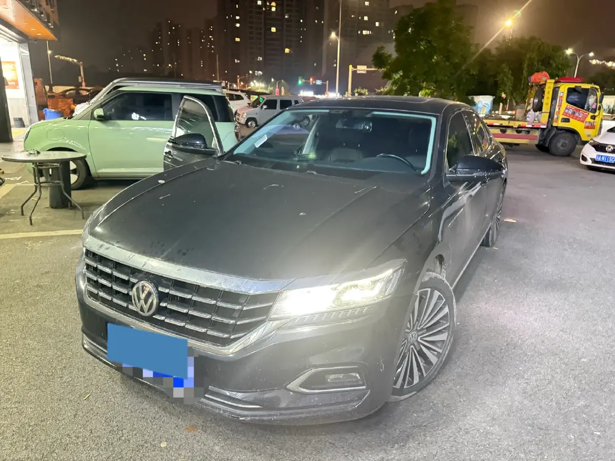 2019 Volvo V40 1.5T 152HP L4 6AT