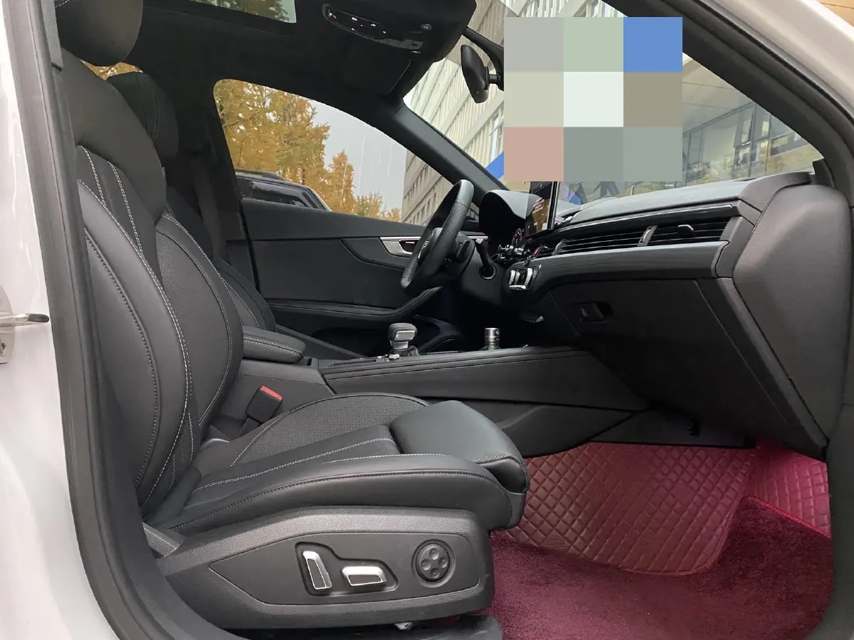 2024 Audi A4L 2.0T 190HP L4 7DCT,autocango,china used car exporter,china ev exporter,chinese used car exporter,chinese used ev exporter