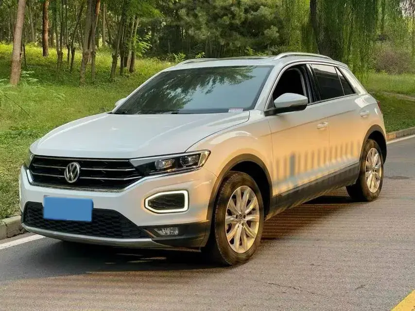 2022 Volkswagen T-Roc 1.4T 150HP L4 7DCT