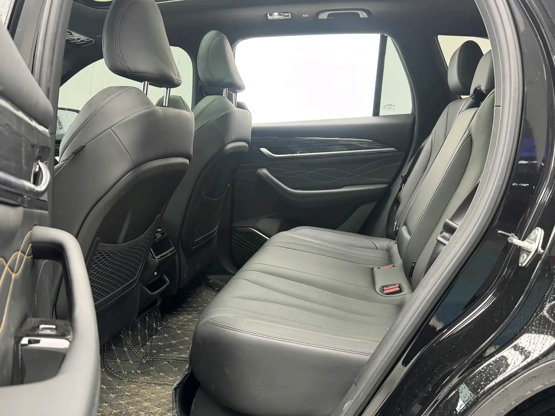 2024 GEELY MONJARO thumbnail 4