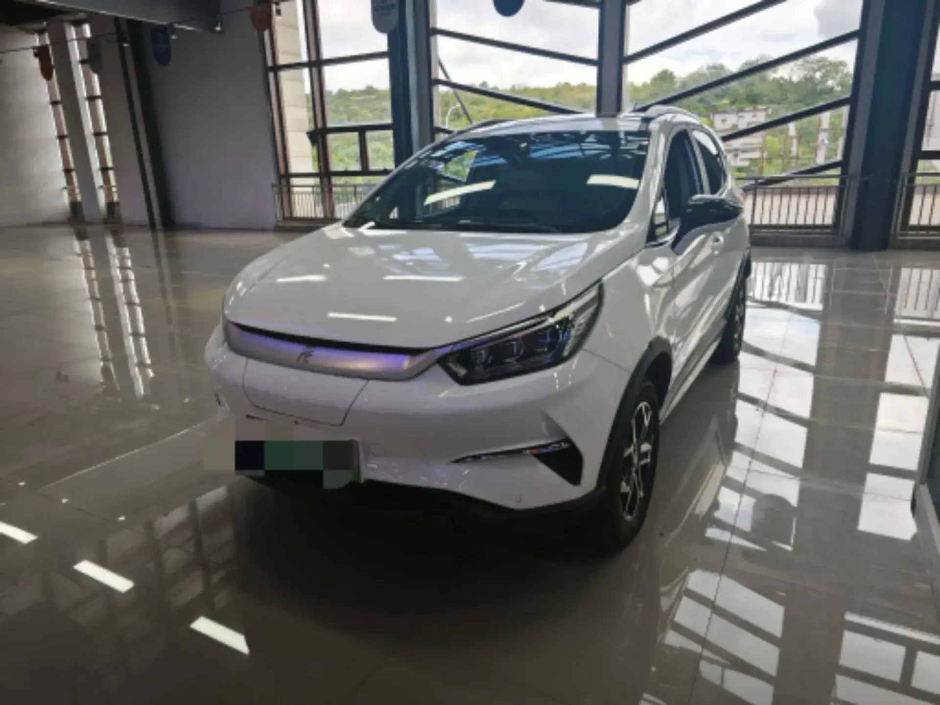 2023 BYD YUAN view 1