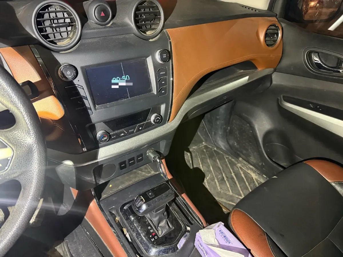 2020 Dongfeng RuiQi 6 2.3T 163HP L4 8AT,autocango,china used car exporter,china ev exporter,chinese used car exporter,chinese used ev exporter