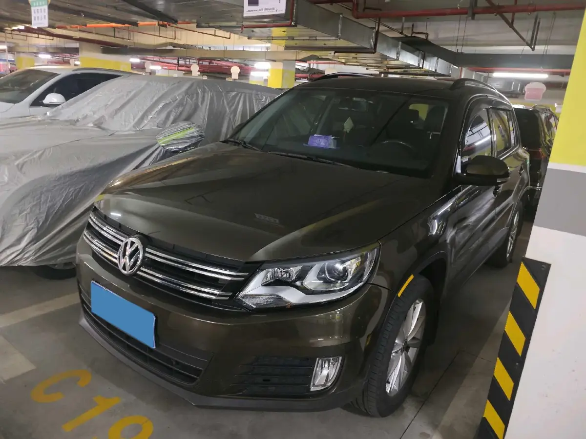 2016 Volkswagen Touran 1.4T 150HP L4 7DCT