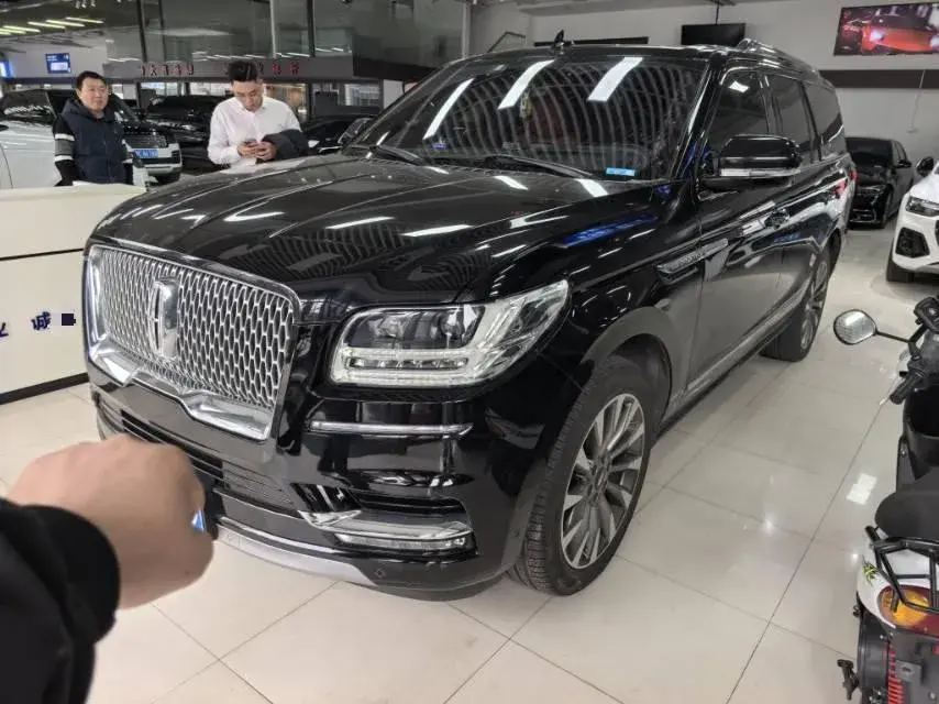 2020 Lincoln Navigator 3.5T 388HP V6 10AT