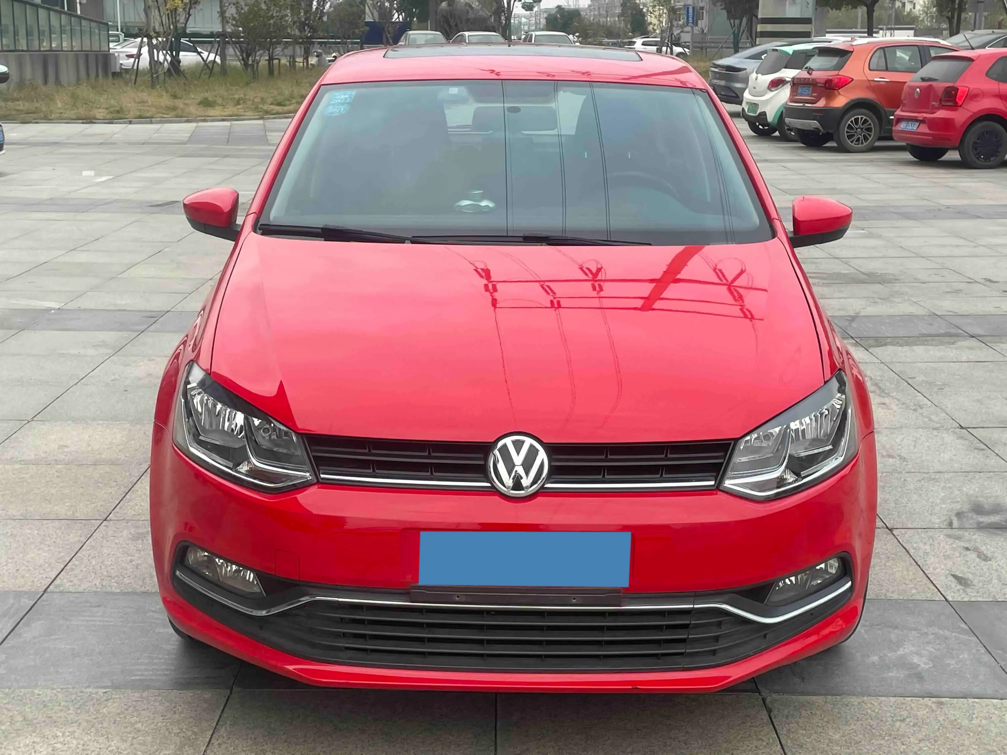 2016 VOLKSWAGEN POLO thumbnail 2