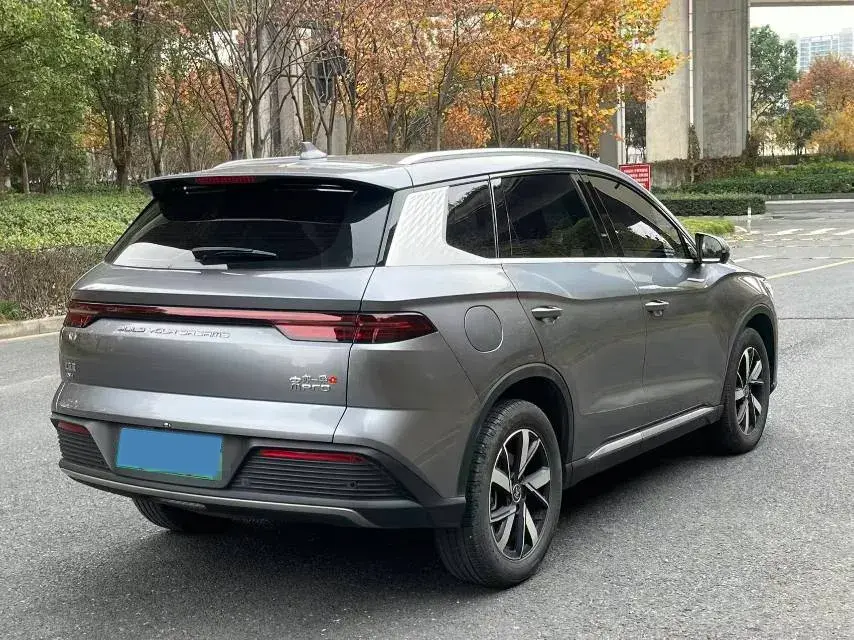 2023 BYD SONG thumbnail 2