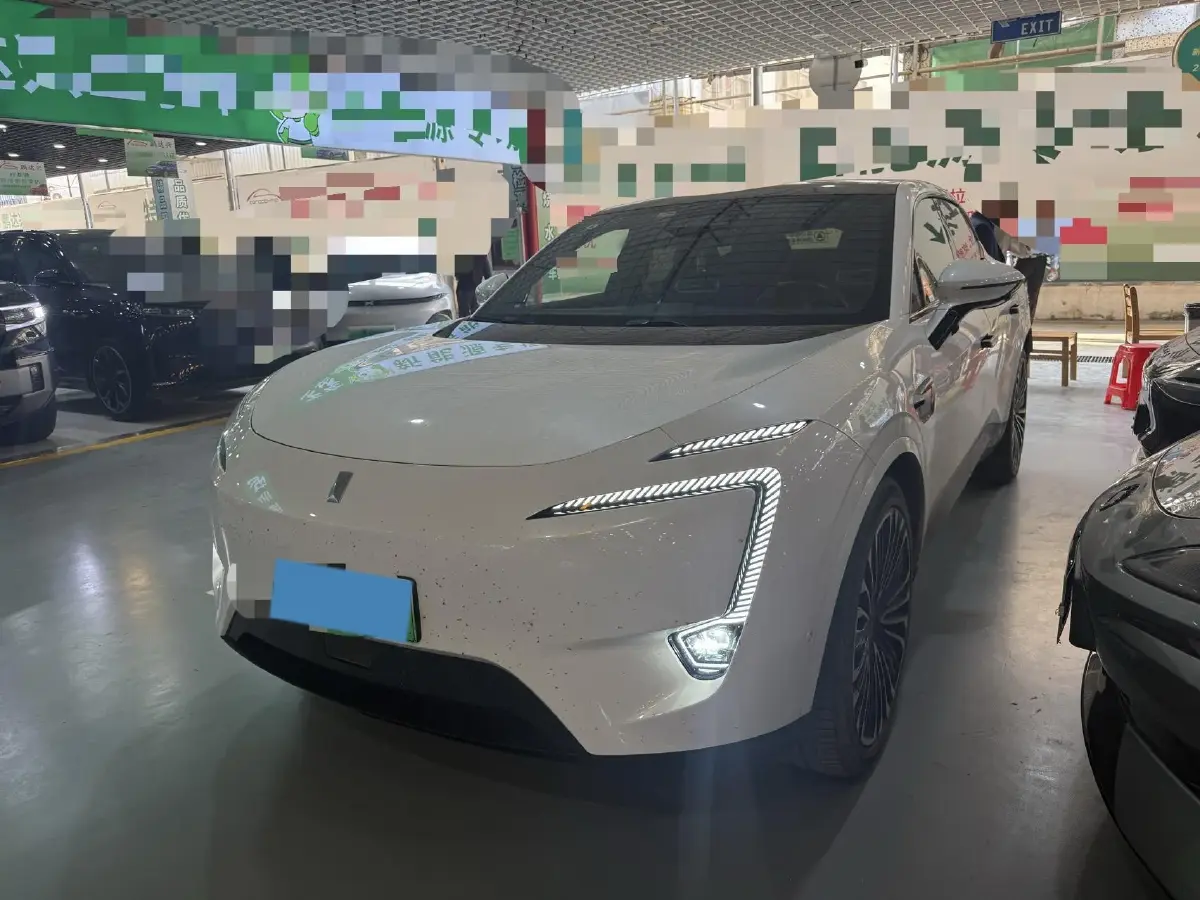 2023 Avatr 11 BEV 90KWH