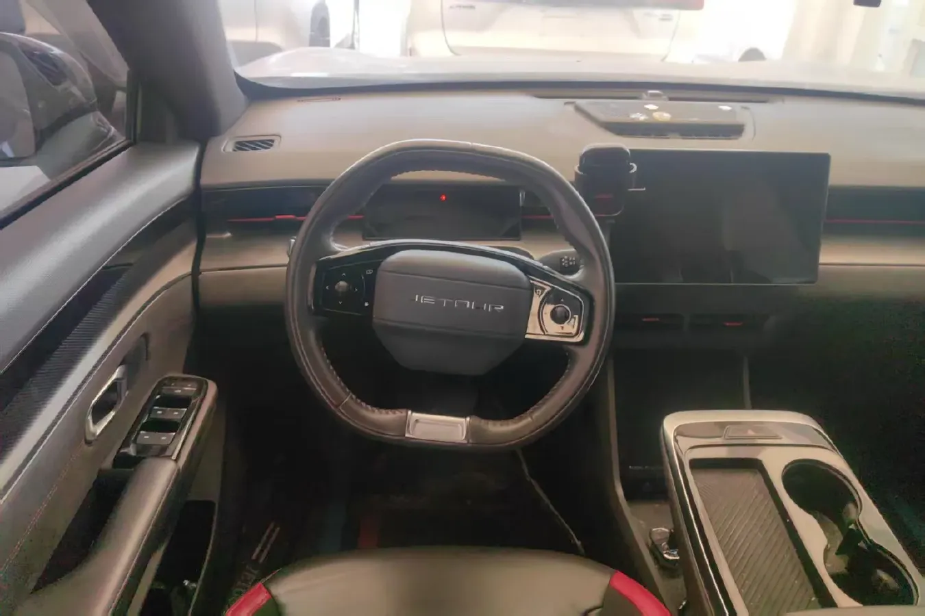 2022 Jetour DASHING 1.6T 197HP L4 7DCT,autocango,china used car exporter,china ev exporter,chinese used car exporter,chinese used ev exporter