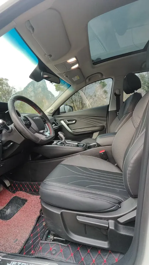 2018 SWM X7 1.5T 156HP L4 6AT,autocango,china used car exporter,china ev exporter,chinese used car exporter,chinese used ev exporter