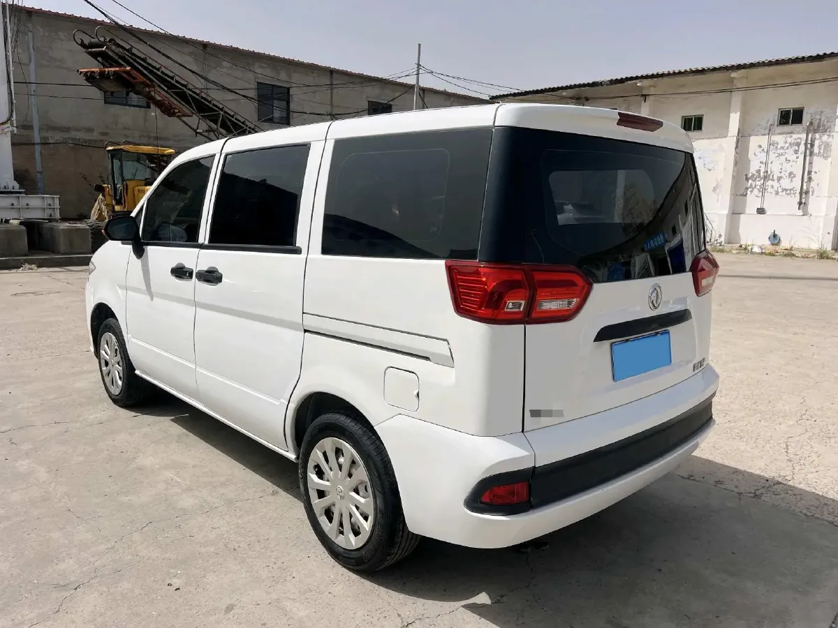 2016 Dongfeng ShuaiKe 1.5L 102HP L4 5MT,autocango,china used car exporter,china ev exporter,chinese used car exporter,chinese used ev exporter