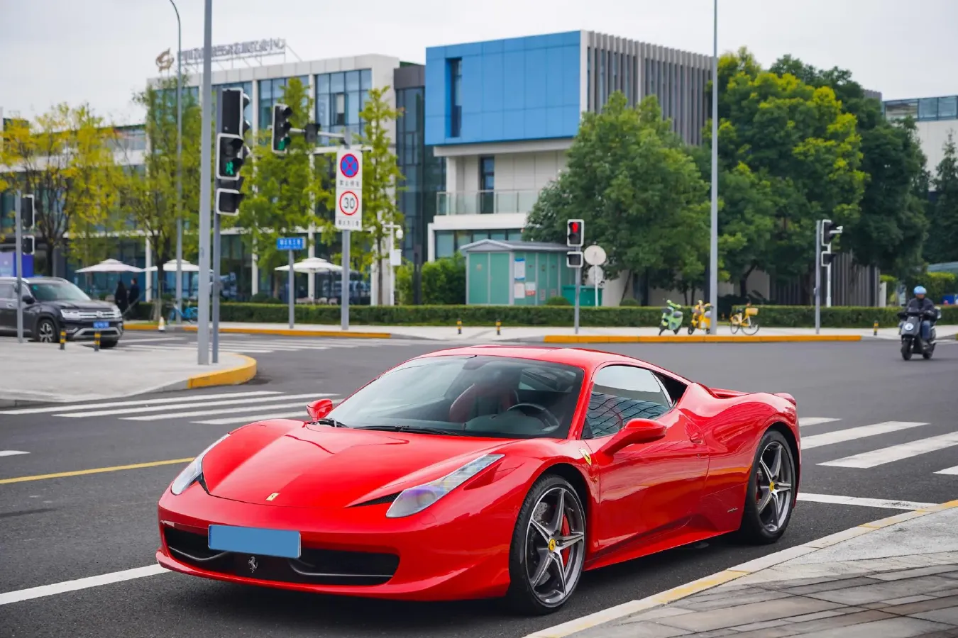 2011 Ferrari 458 4.5L 570HP V8 7DCT,autocango,china used car exporter,china ev exporter,chinese used car exporter,chinese used ev exporter