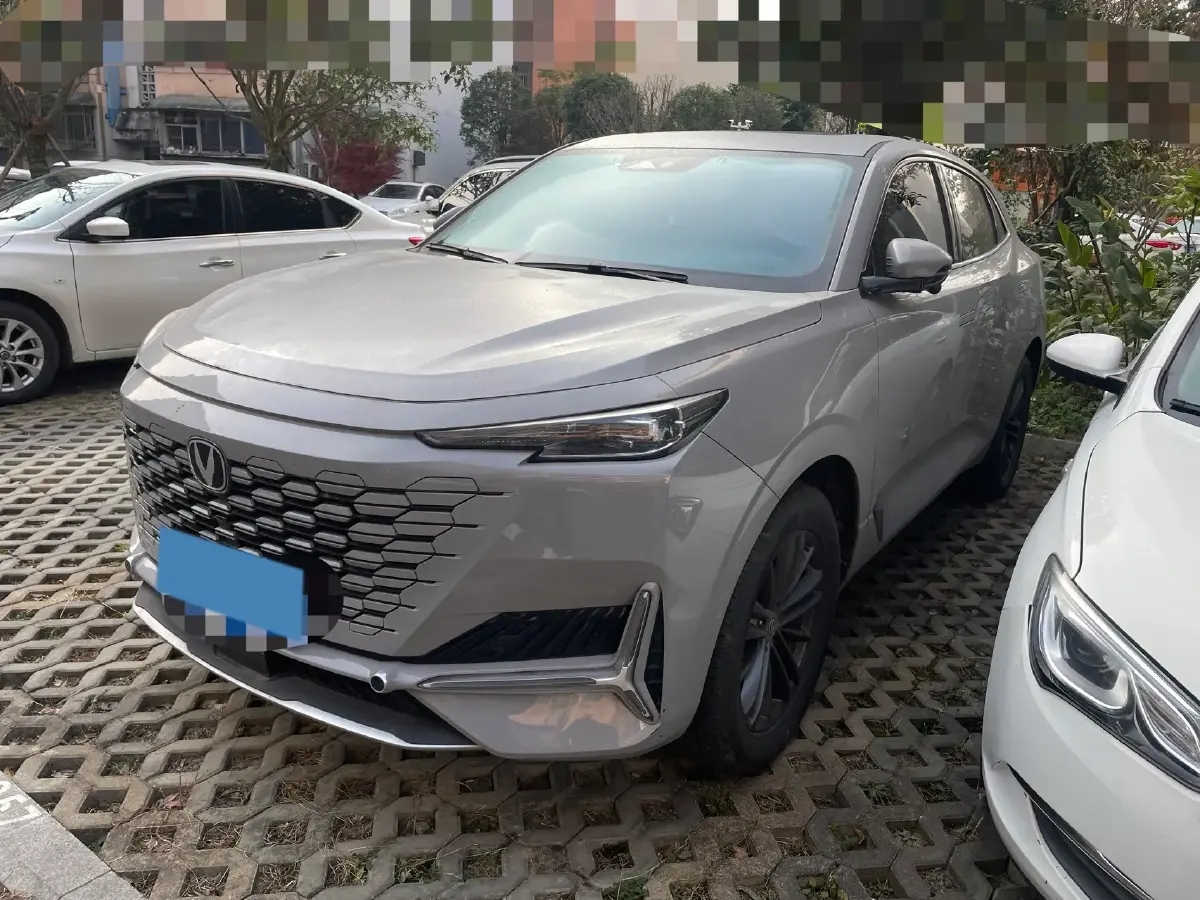 2024 ChangAn UNI-K 2.0T 233HP L4 8AT