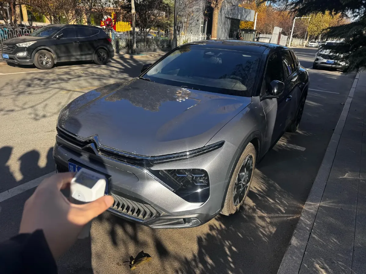 2022 Citroen C5 X 1.6T 175HP L4 8AT,autocango,china used car exporter,china ev exporter,chinese used car exporter,chinese used ev exporter