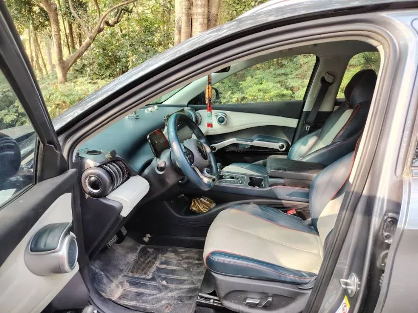 2022 Roewe RX5 MAX 1.5T 181HP L4 6AT,autocango,china used car exporter,china ev exporter,chinese used car exporter,chinese used ev exporter