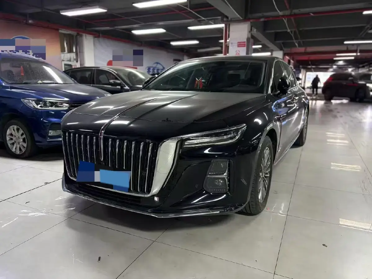2023 HongQi H5 2.0T 224HP L4 8AT