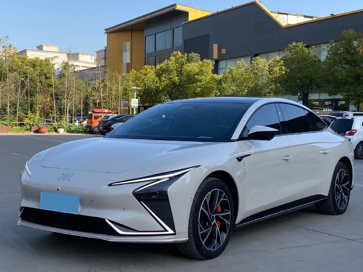 2022 IM L7 BEV 90KWH,autocango,china used car exporter,china ev exporter,chinese used car exporter,chinese used ev exporter