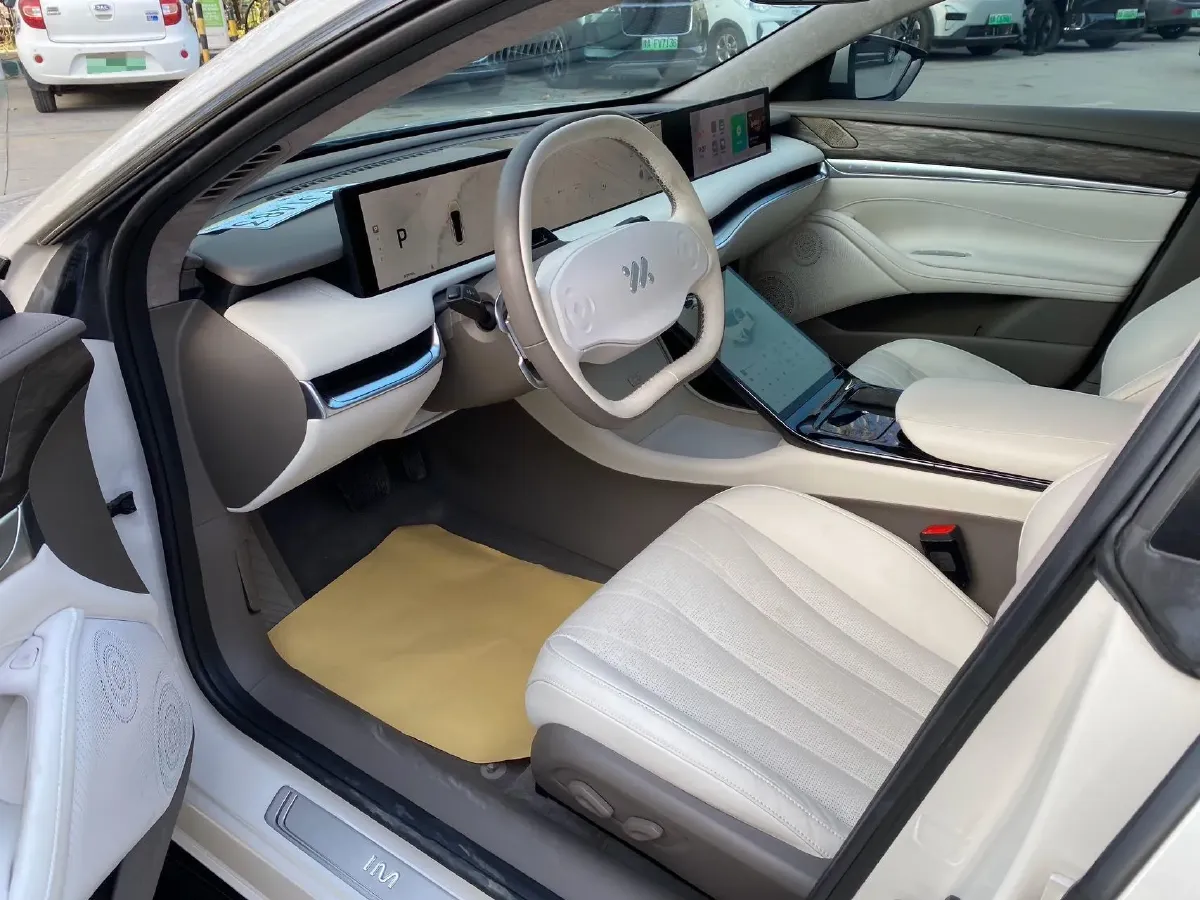 2022 IM L7 BEV 90KWH,autocango,china used car exporter,china ev exporter,chinese used car exporter,chinese used ev exporter