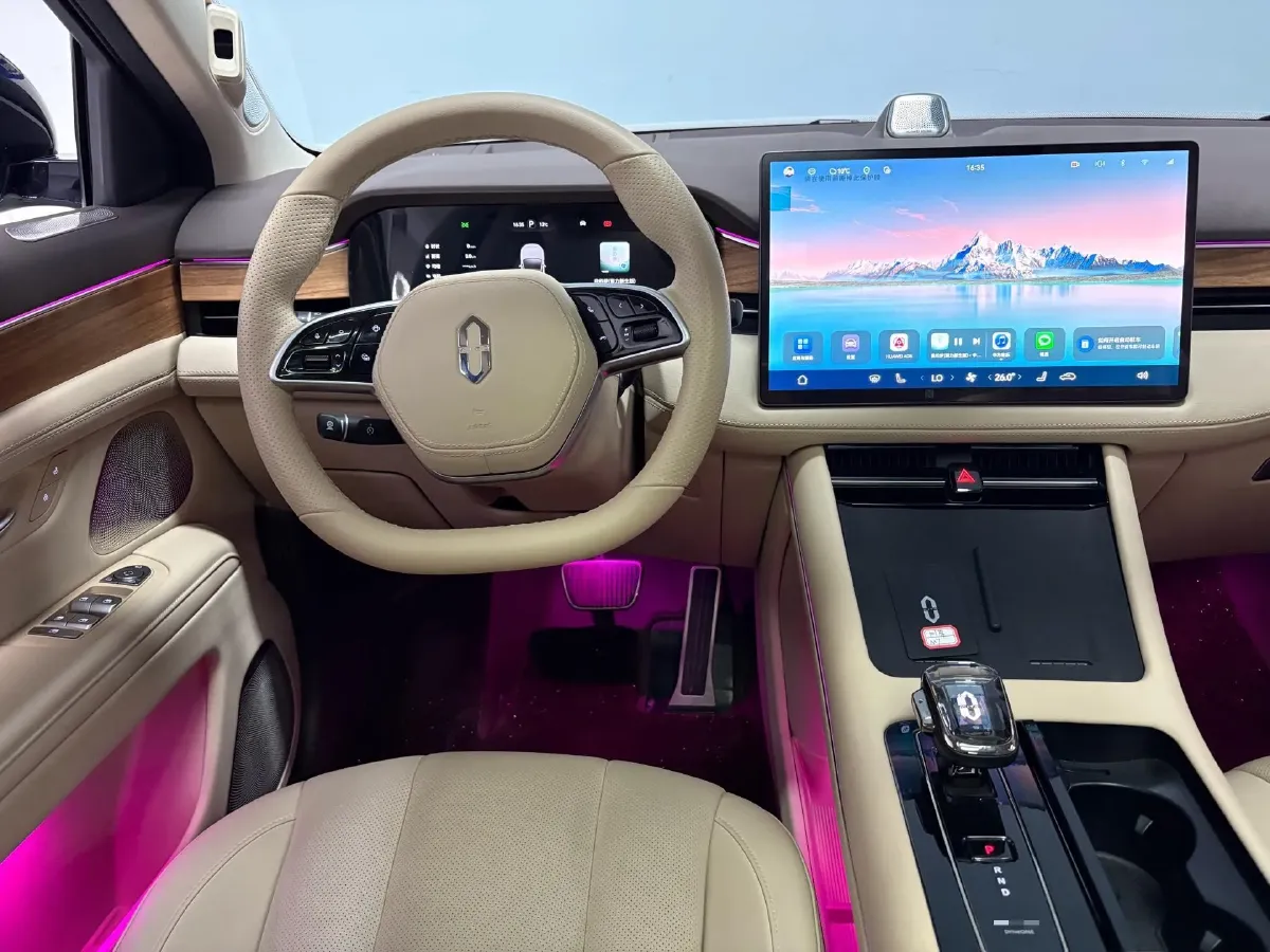 2024 AITO AITO M7 1.5T 152HP L4 REEV 40KWH,autocango,china used car exporter,china ev exporter,chinese used car exporter,chinese used ev exporter