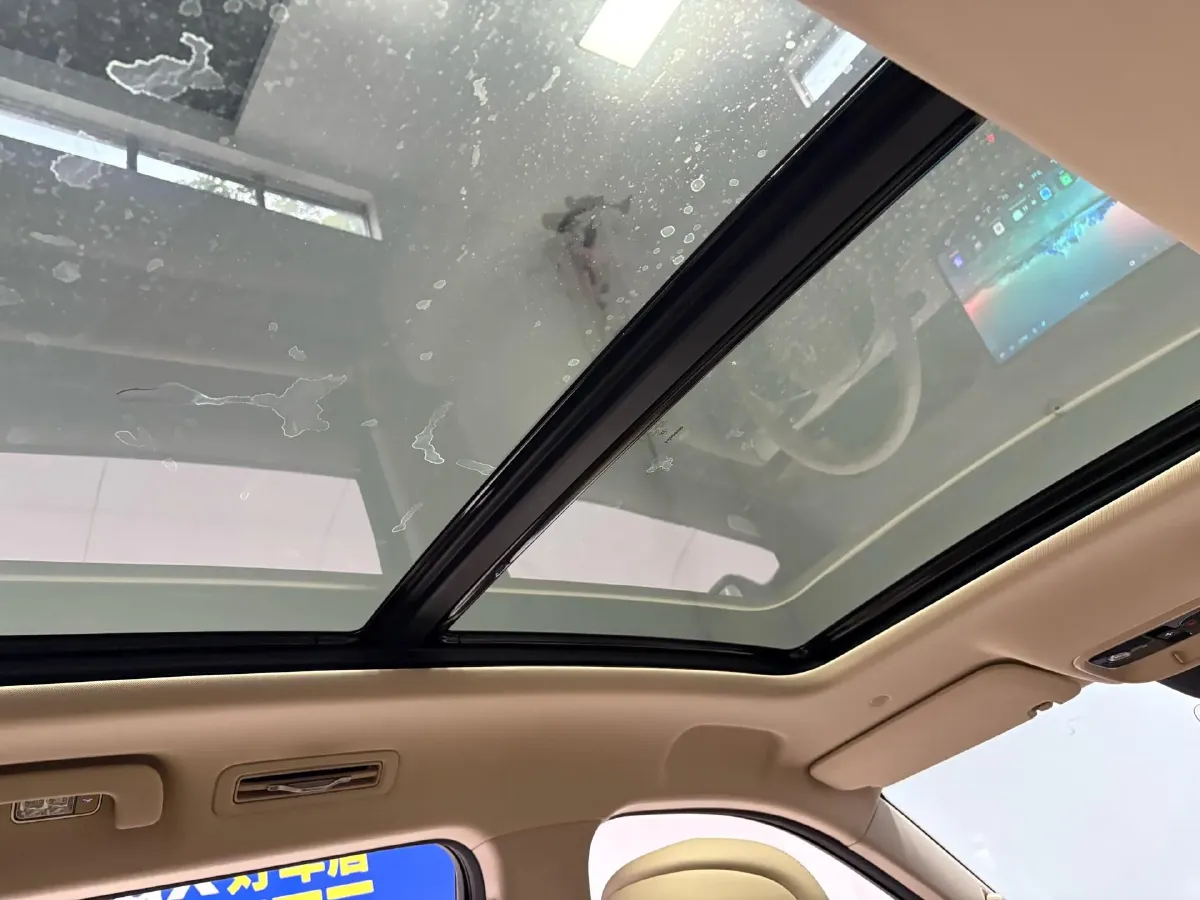 2024 AITO AITO M7 1.5T 152HP L4 REEV 40KWH,autocango,china used car exporter,china ev exporter,chinese used car exporter,chinese used ev exporter