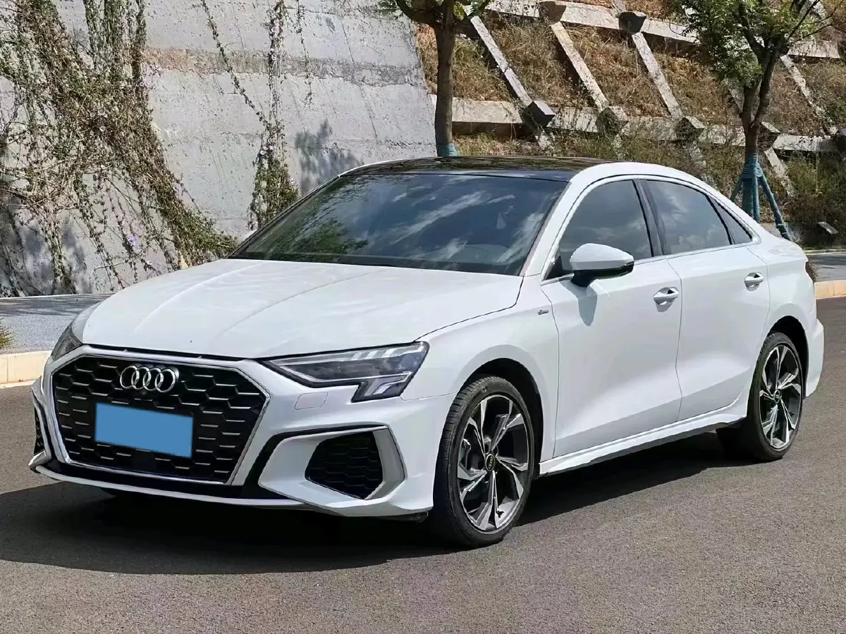 2022 Audi A3 1.4T 150HP L4 7DCT